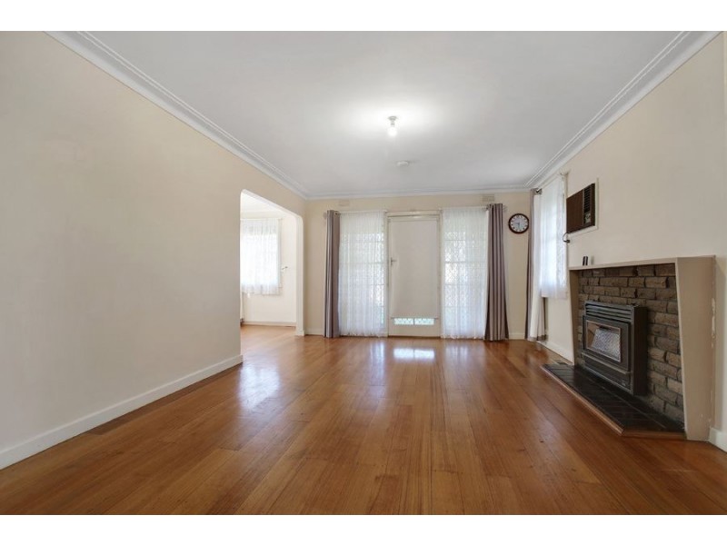 3 Simon Street, Clayton South VIC 3169