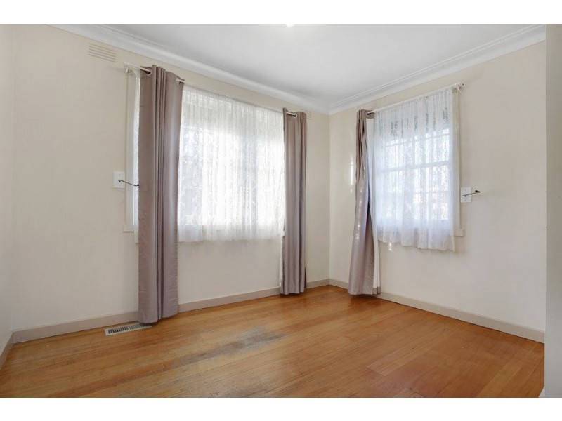 3 Simon Street, Clayton South VIC 3169