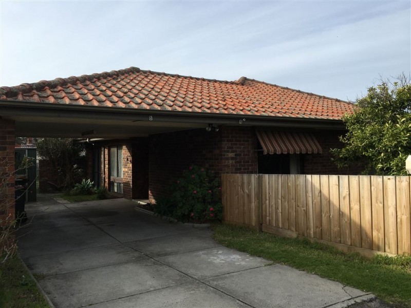 6 Lindsay Street, Clayton VIC 3168