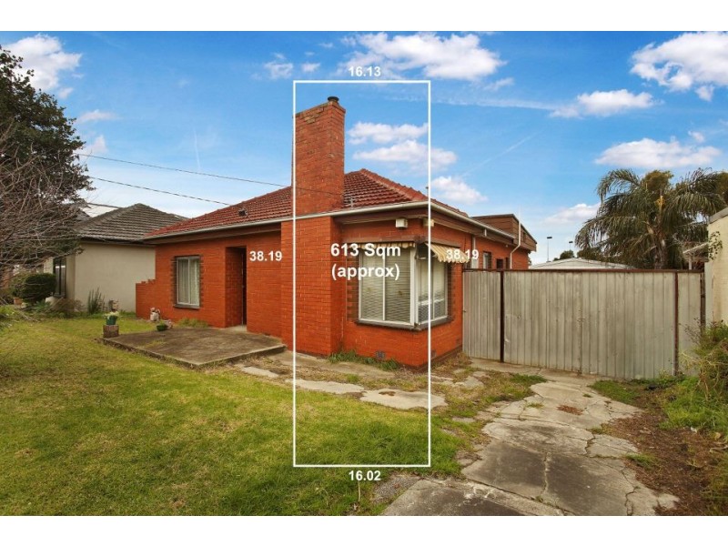 4 Bond Street, Clayton South VIC 3169