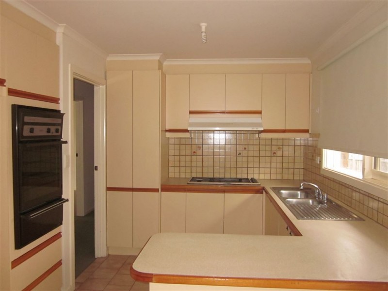 11/14-16 Wardale Road, Springvale VIC 3171