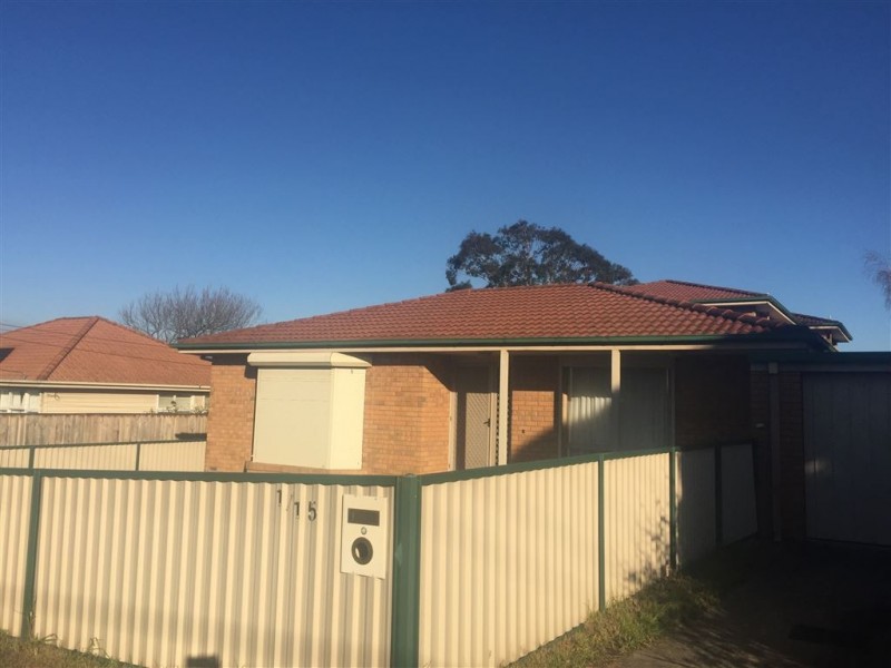 1/15 Panorama Street, Clayton VIC 3168