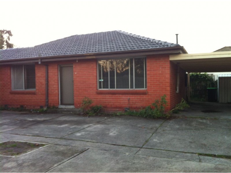 2/25 Burns Avenue, Clayton South VIC 3169