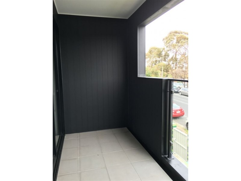 163 Carinish Road, Clayton VIC 3168