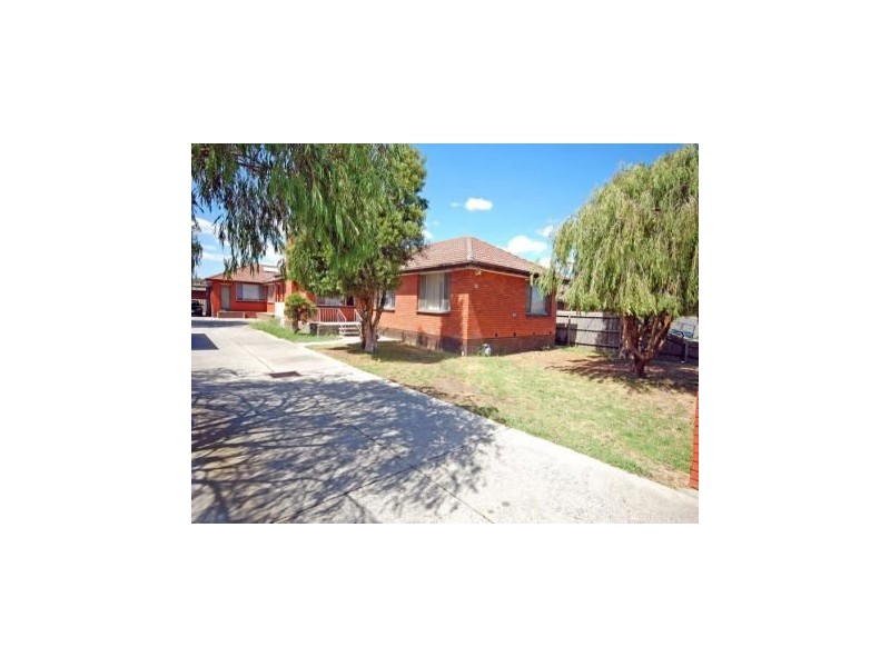 1/18 Tennyson Avenue, Clayton South VIC 3169