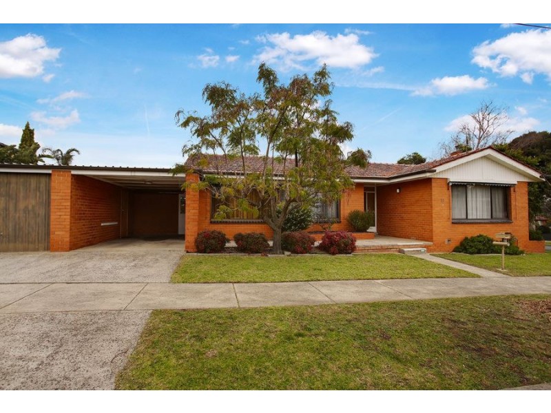 14 Simon Street, Clayton South VIC 3169