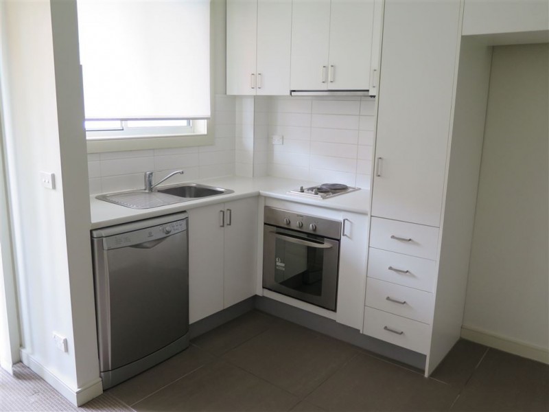 4/41 Railway Parade, Oakleigh VIC 3166