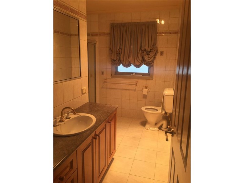 1B Morton Street, Clayton VIC 3168