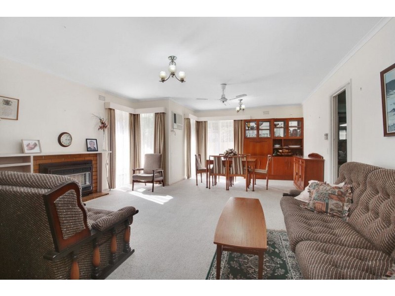 102 Wanda Street, Mulgrave VIC 3170