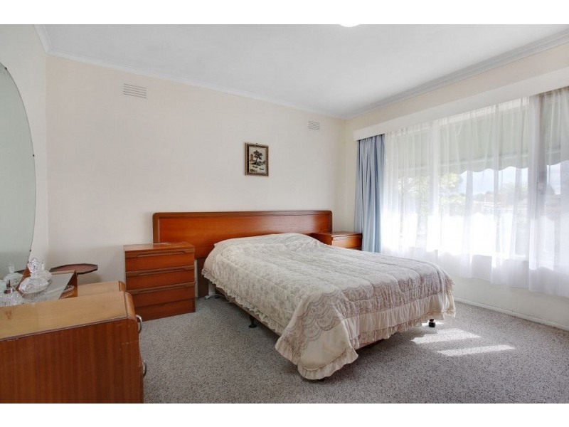 102 Wanda Street, Mulgrave VIC 3170