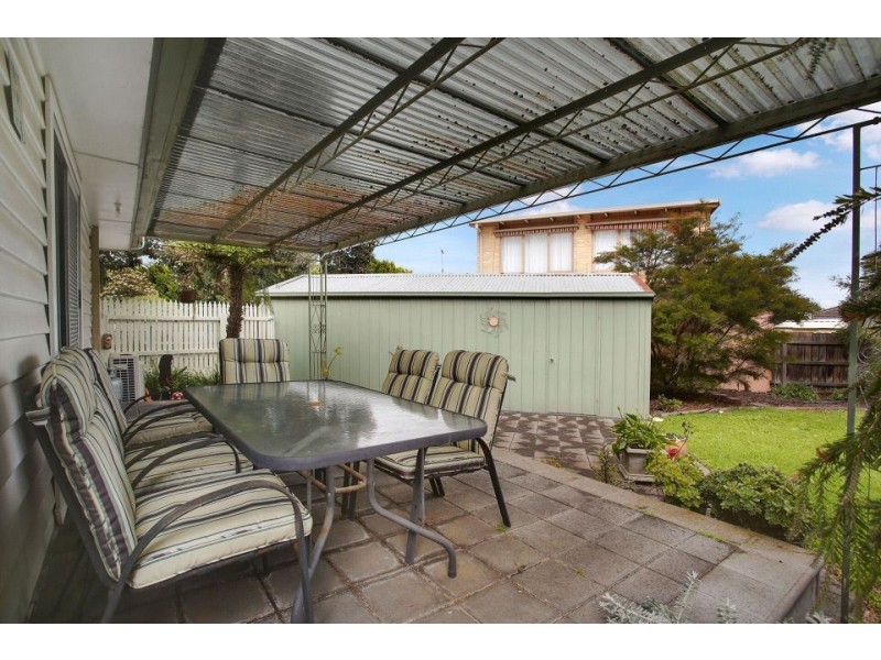 4 Amos Court, Clayton South VIC 3169