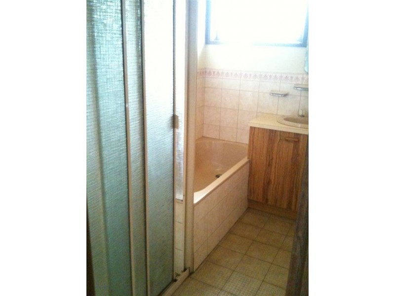 2/2 Cunningham Place, Oakleigh South VIC 3167