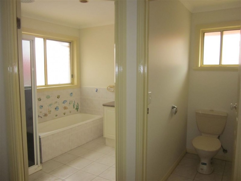 2/456 Clayton Road, Clayton VIC 3168