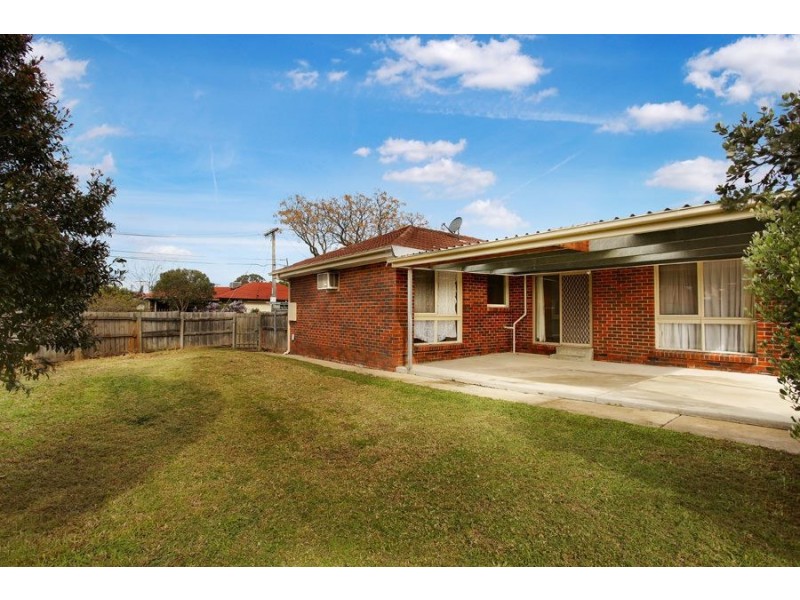 28 Glenelg Drive, Clayton South VIC 3169