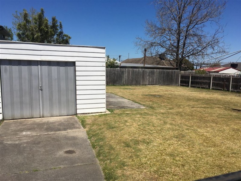 14 Claudel Street, Oakleigh East VIC 3166