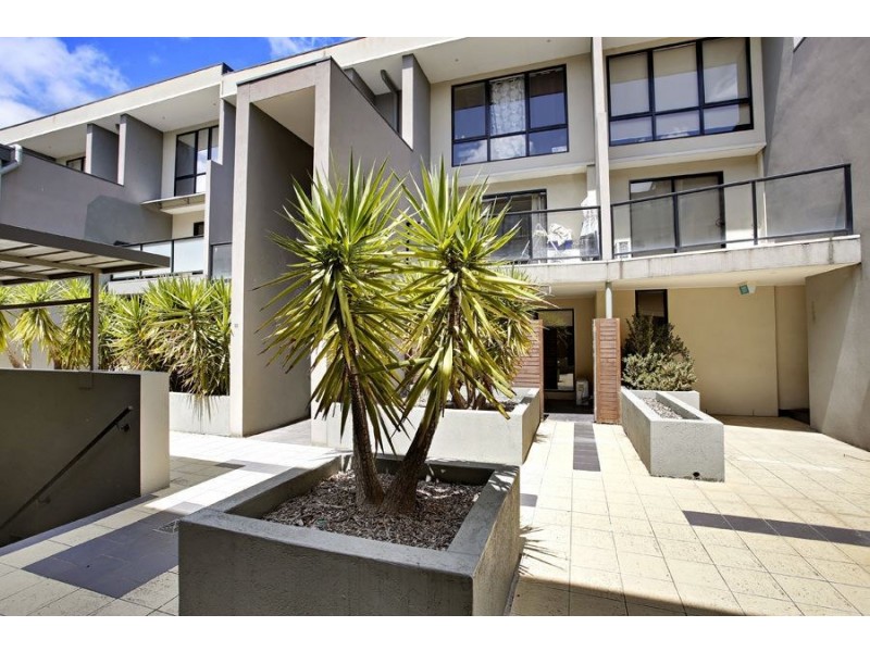 13/1324 Centre Road, Clayton VIC 3168