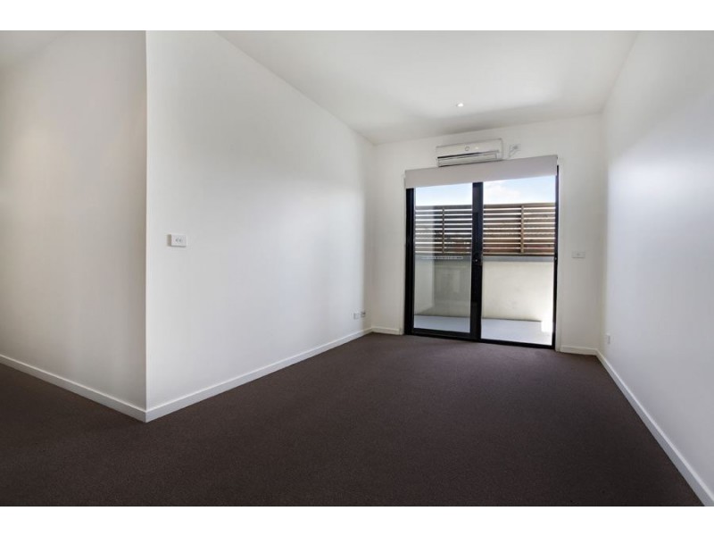 13/1324 Centre Road, Clayton VIC 3168