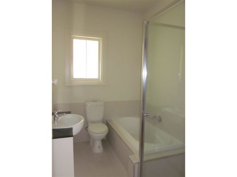 1/194 Haughton Road, Oakleigh South VIC 3167