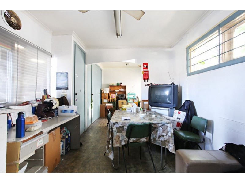 5 James Street, Clayton South VIC 3169