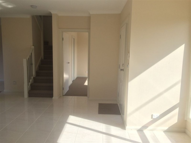 22C Flora Road, Clayton VIC 3168