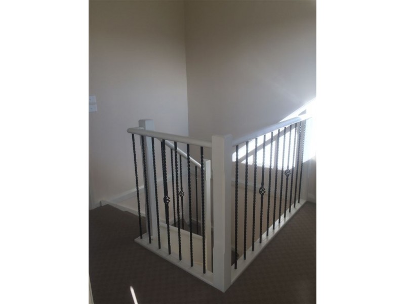 22C Flora Road, Clayton VIC 3168