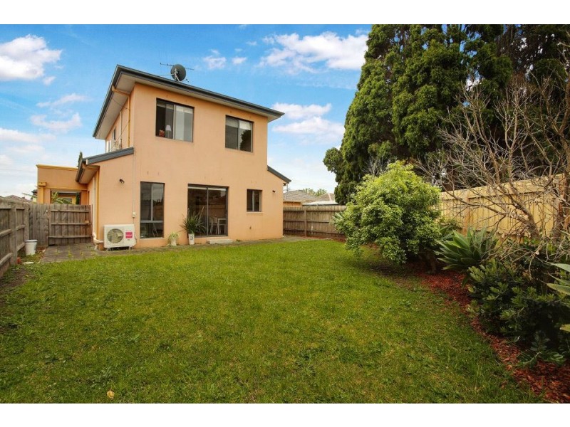 2/72 Gove Street, Springvale VIC 3171