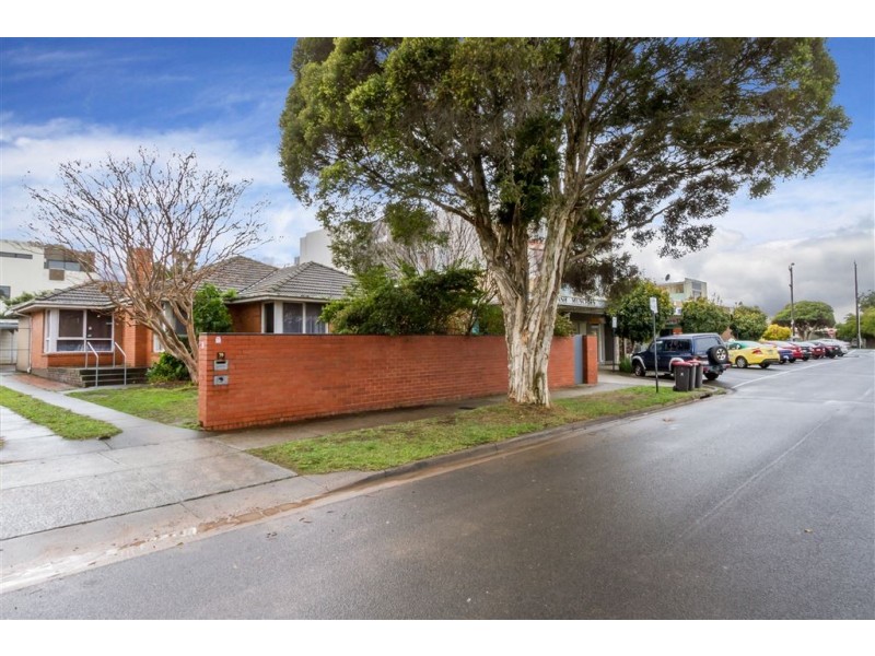 39 Morton Street, Clayton VIC 3168
