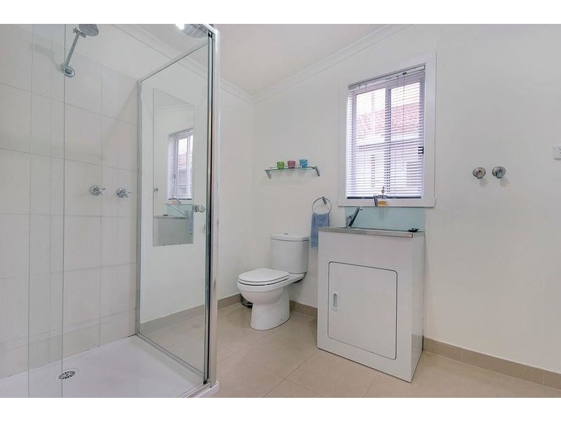 1/9 Third Street, Clayton South VIC 3169