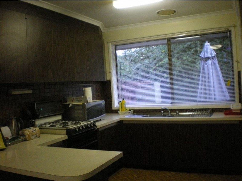 2/27 Panorama  Street, Clayton VIC 3168