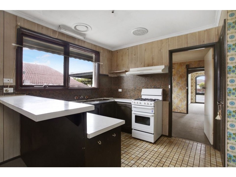 106 Kingsclere Avenue, Keysborough VIC 3173