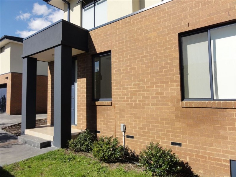 2/14 Boyd Avenue, Oakleigh East VIC 3166