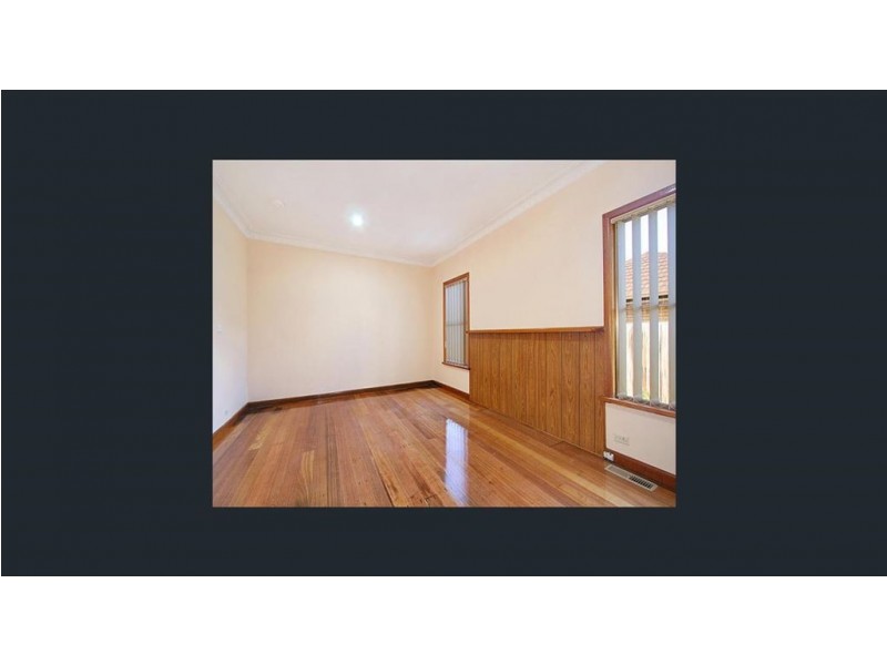 8 Kionga Street, Clayton VIC 3168