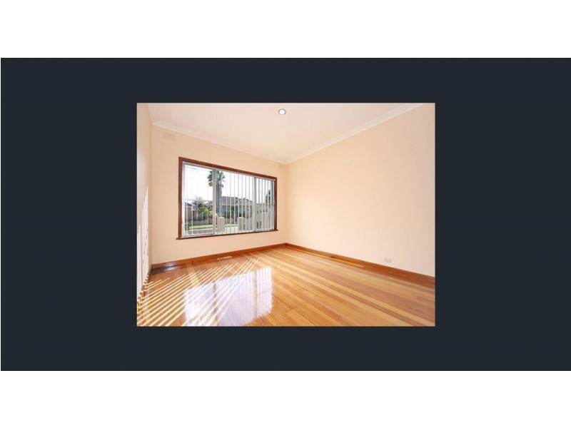 8 Kionga Street, Clayton VIC 3168