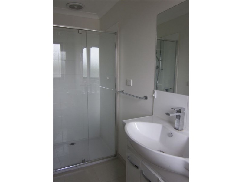 2/9 Knox Street, Noble Park VIC 3174