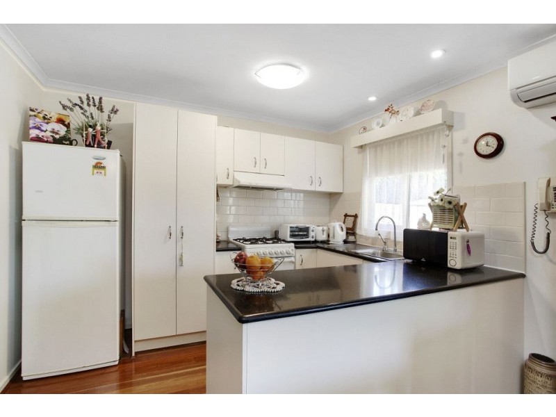 44 Glenelg Drive, Clayton South VIC 3169