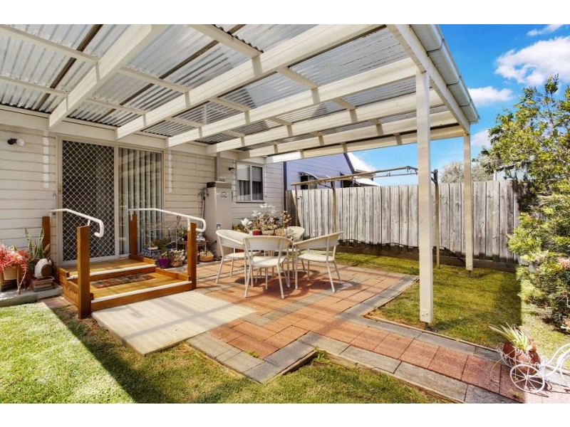 44 Glenelg Drive, Clayton South VIC 3169