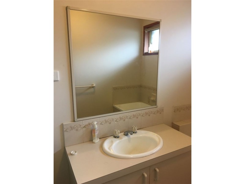 22 Euroa Avenue, Berwick VIC 3806