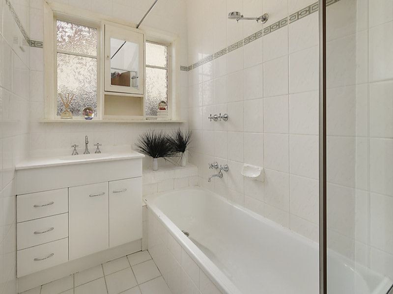 52 Barrani Street, Bentleigh East VIC 3165