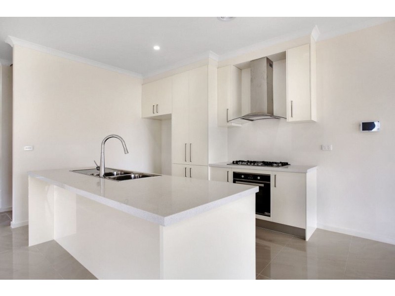 20A Bond Street, Clayton South VIC 3169