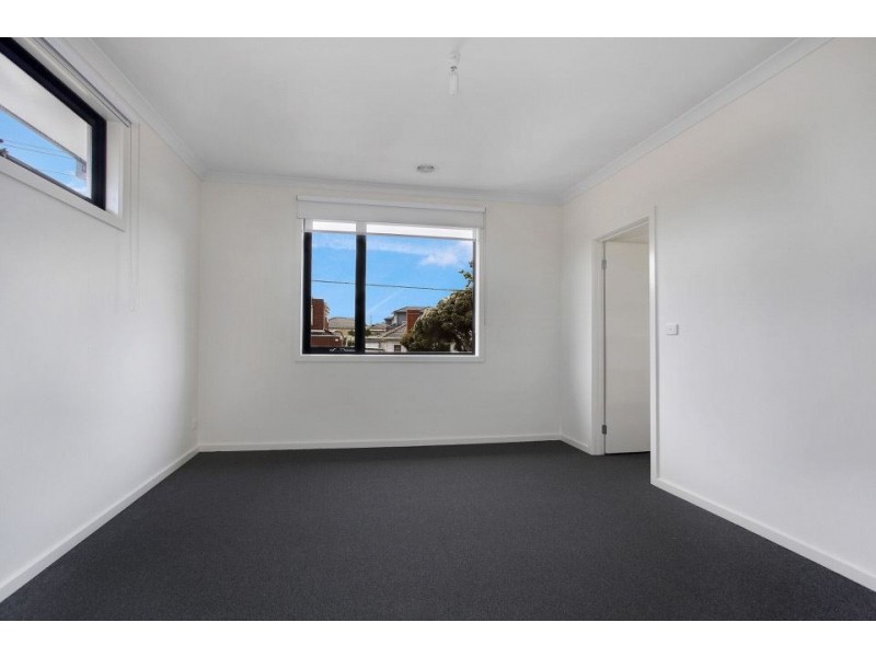 20A Bond Street, Clayton South VIC 3169