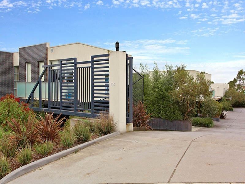 12/210-220 Normanby Road, Notting Hill VIC 3168