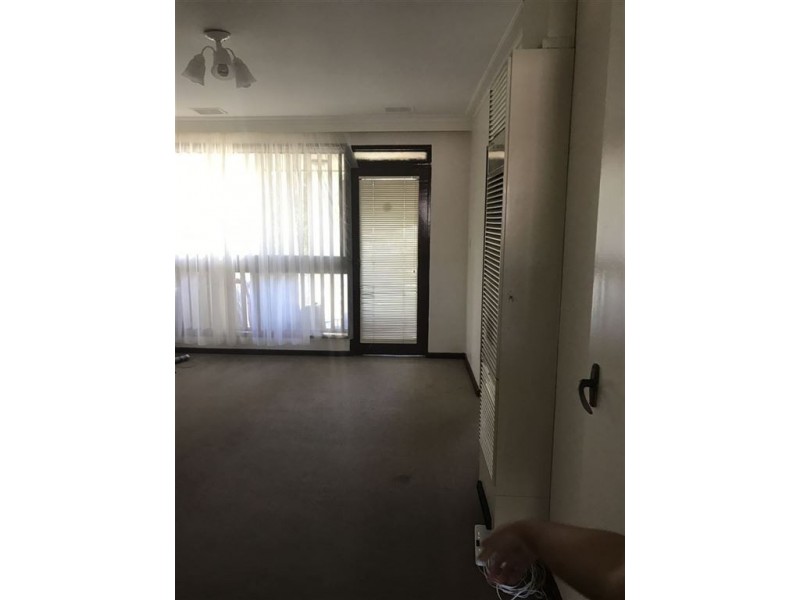 4/42 Oakes Avenue, Clayton South VIC 3169