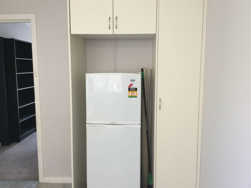 1/3 Stockdale Avenue, Clayton VIC 3168