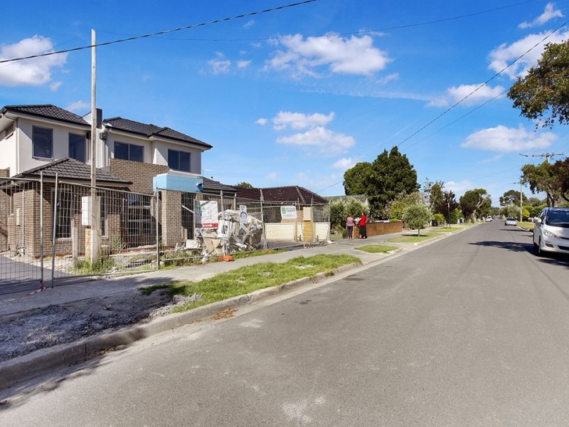 47 Thompson Street, Clayton VIC 3168