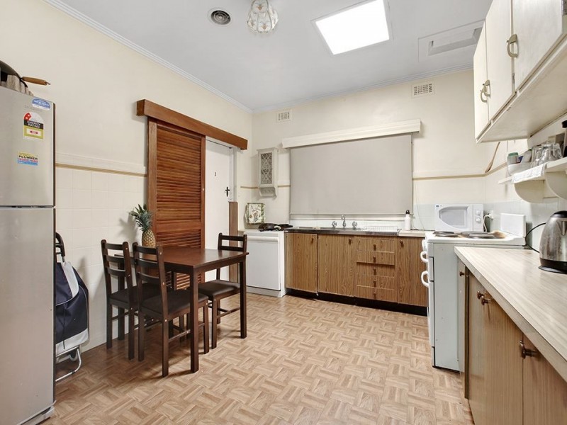 47 Thompson Street, Clayton VIC 3168