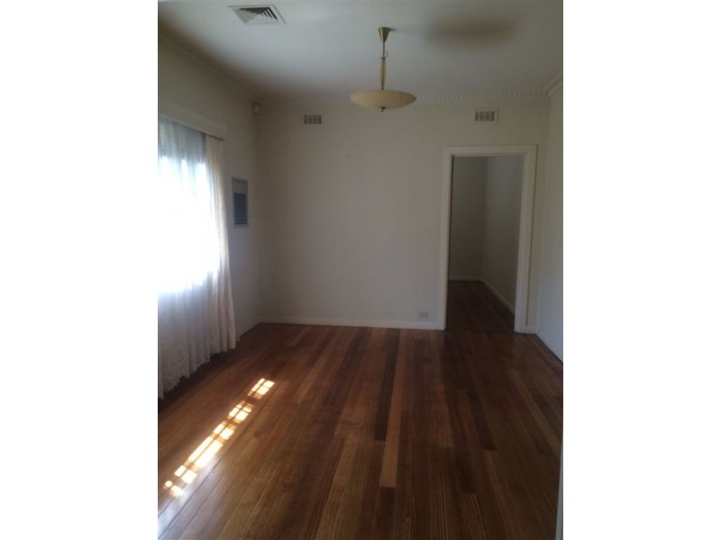 1 Whitburn Street, Clayton VIC 3168