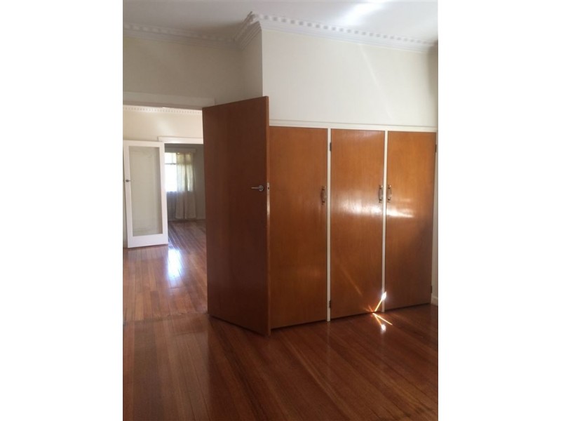 1 Whitburn Street, Clayton VIC 3168