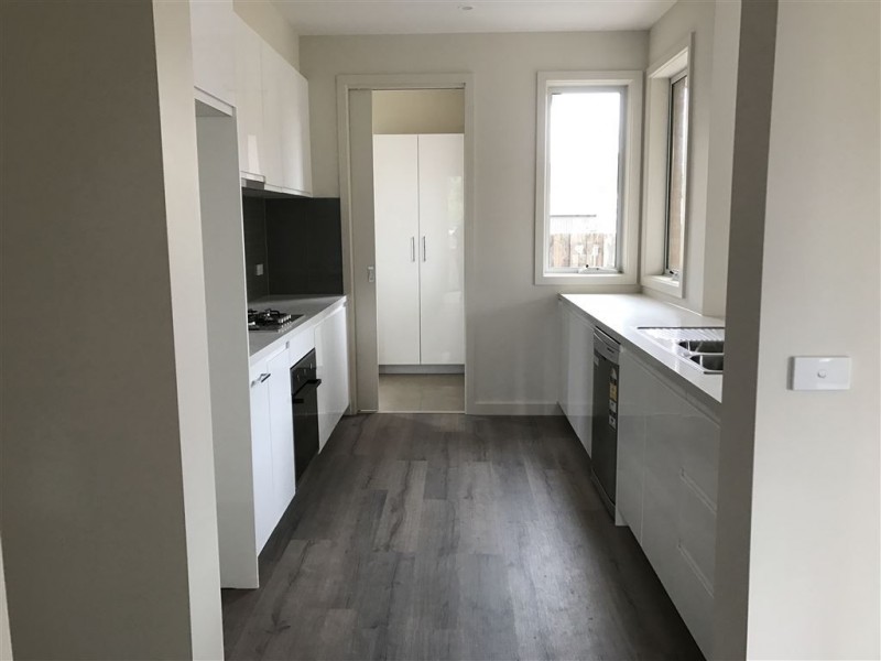 1A Rosa Avenue, Springvale VIC 3171