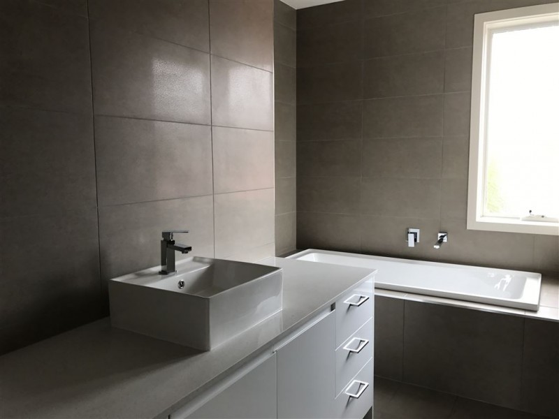 1A Rosa Avenue, Springvale VIC 3171