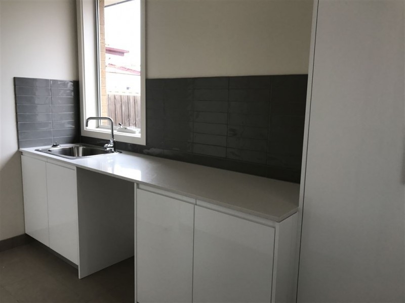 1A Rosa Avenue, Springvale VIC 3171